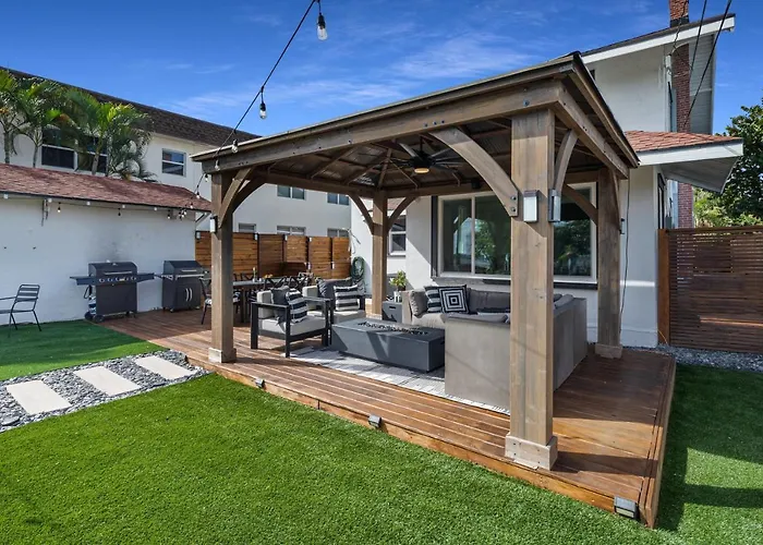 Historic Waterfront Estate With Yard & Modern Kitchen